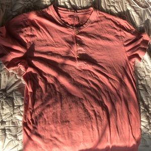 Abercrombie & Fitch tee